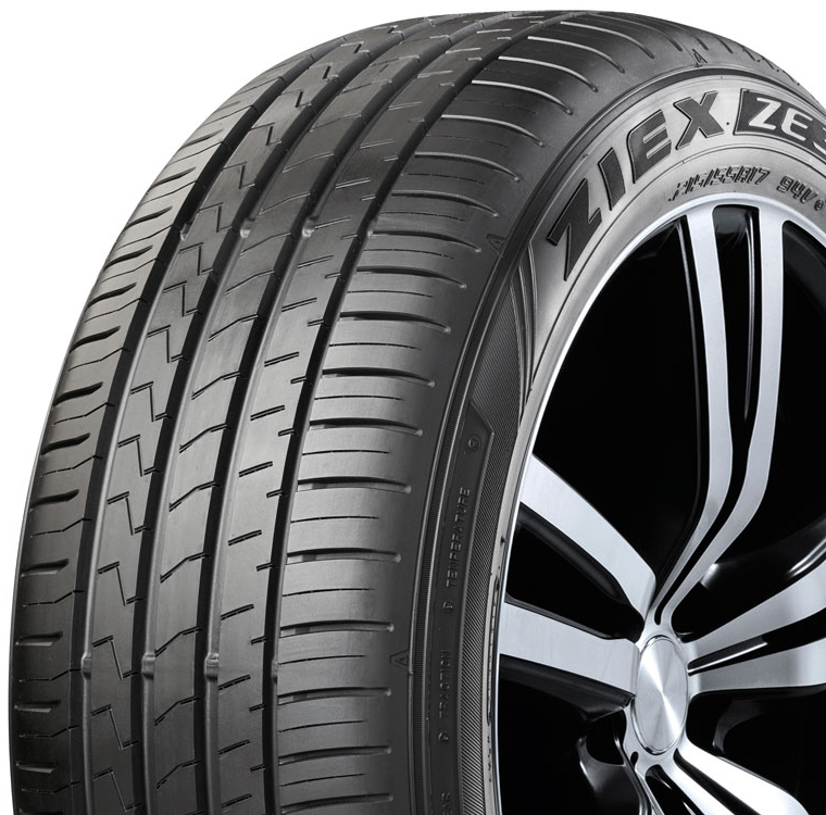 FALKEN AZENIS RS820
